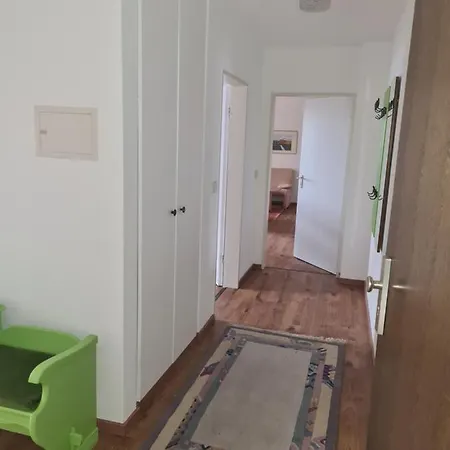Apartment Mit Pool Und Sauna